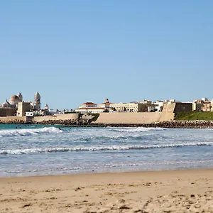Apartment No 38, Cadiz