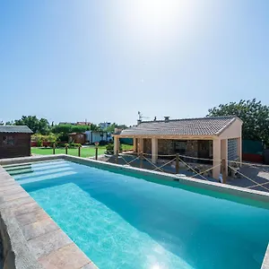 https://hauzify-i-mas-blau.catalonia-hotels.com